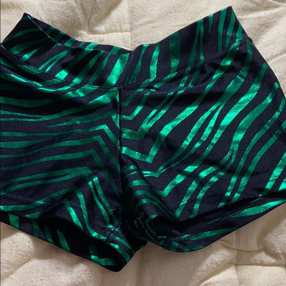 Girls super cute zebra print athletic shorts